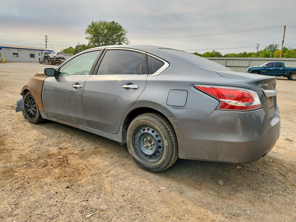 Photo 2 from auction – 2014 NISSAN ALTIMA with VIN 1N4AL3AP4EN226373