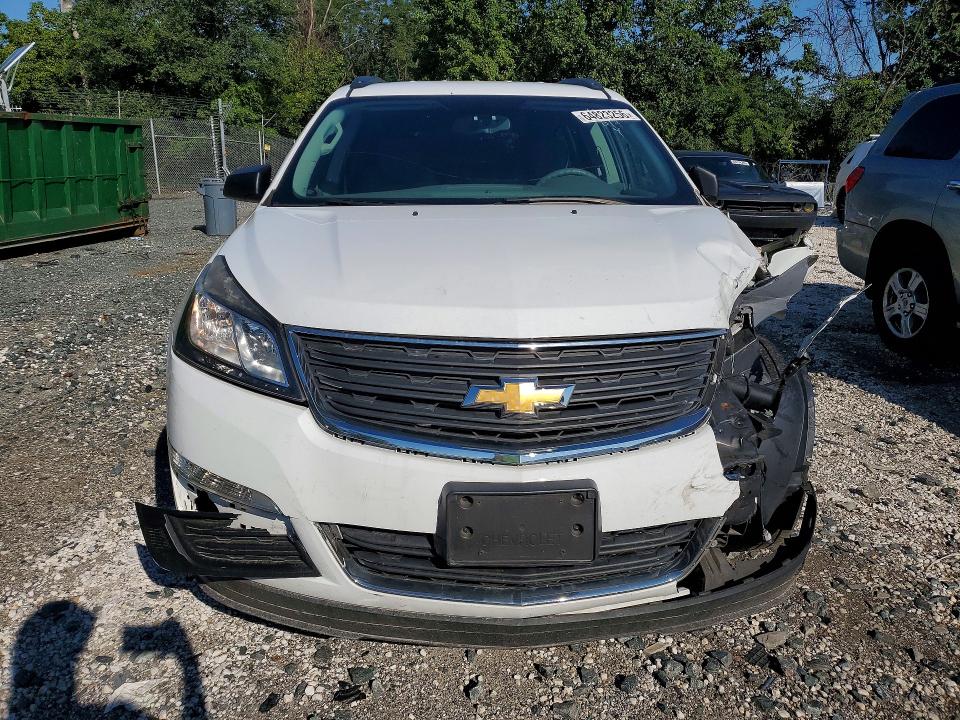 Photo 5 from auction – 2017 CHEVROLET TRAVERSE with VIN 1GNKVFKD7HJ324573