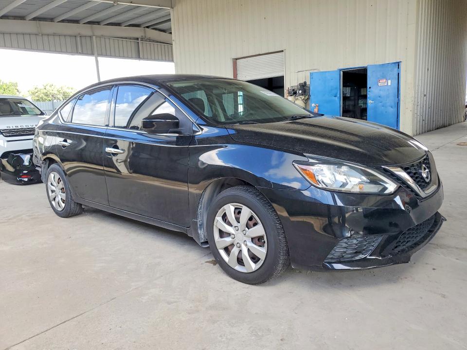 Photo 4 from auction – 2016 NISSAN SENTRA with VIN 3N1AB7AP1GY235786
