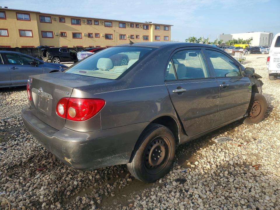 Photo 3 from auction – 2006 TOYOTA COROLLA with VIN 1NXBR32EX6Z615225