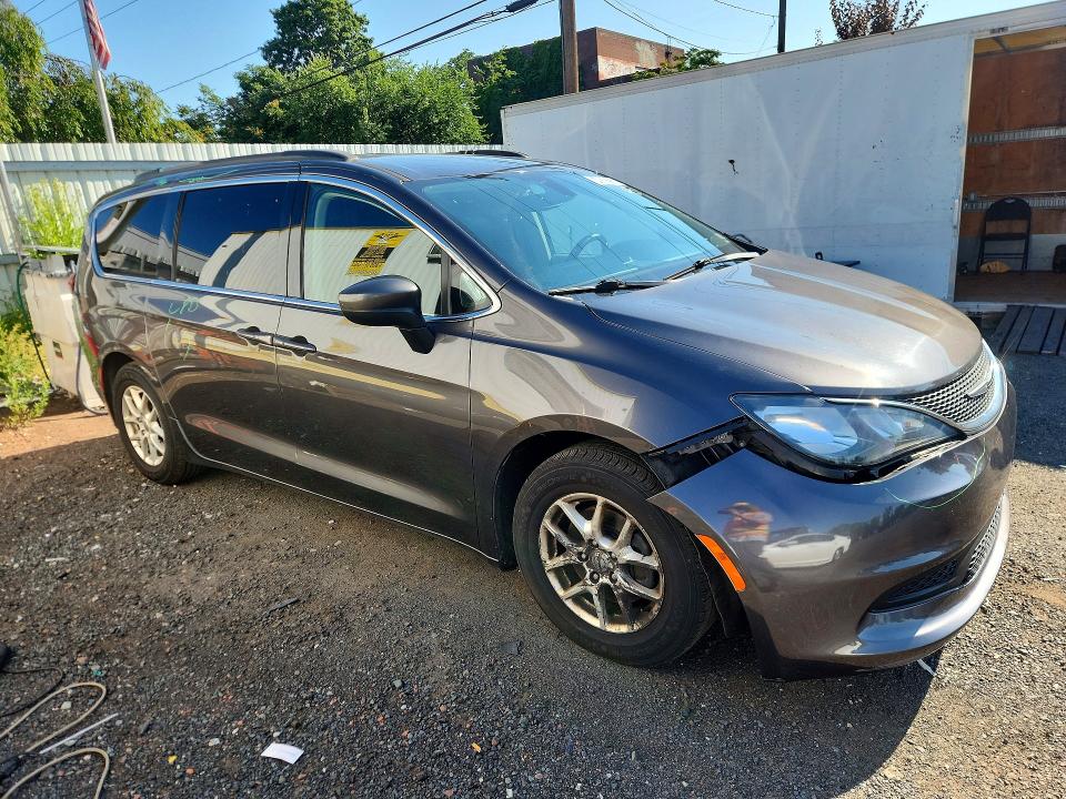 Photo 4 from auction – 2021 CHRYSLER VOYAGER with VIN 2C4RC1DG8MR539313