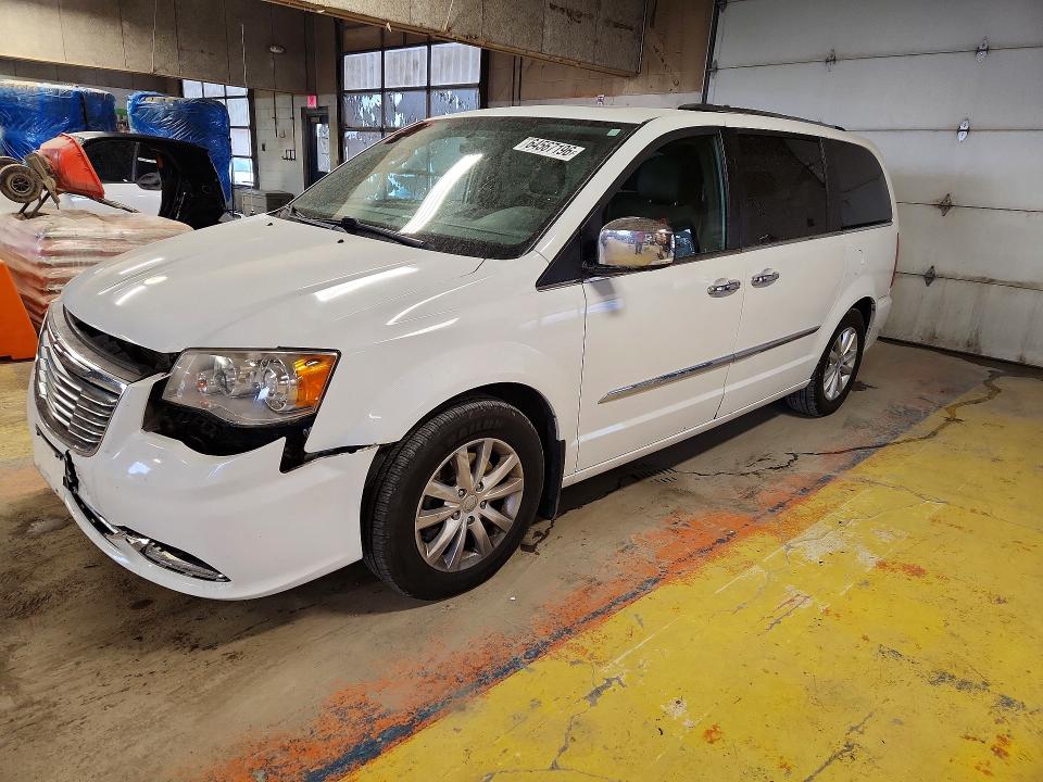 2016 CHRYSLER TOWN & COUNTRY - Търг №64567196