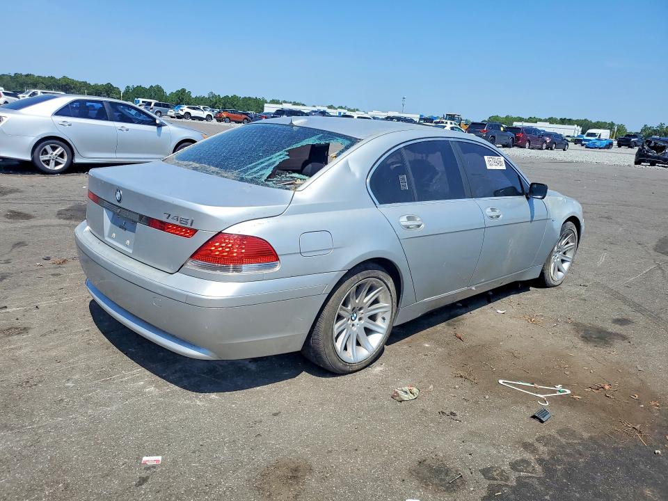 Photo 3 from auction – 2003 BMW 745 with VIN WBAGL63463DP64548