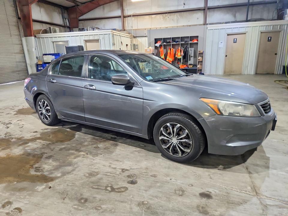 Photo 4 from auction – 2010 HONDA ACCORD with VIN 1HGCP2F3XAA132802