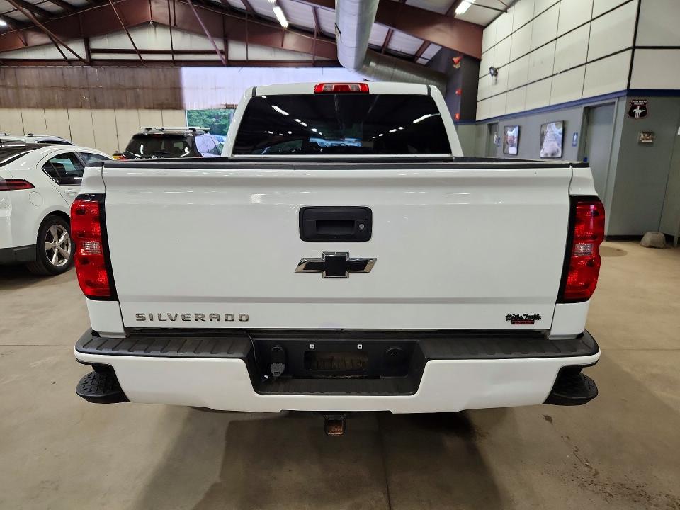 Photo 6 from auction – 2018 CHEVROLET SILVERADO with VIN 3GCUKREC5JG473540