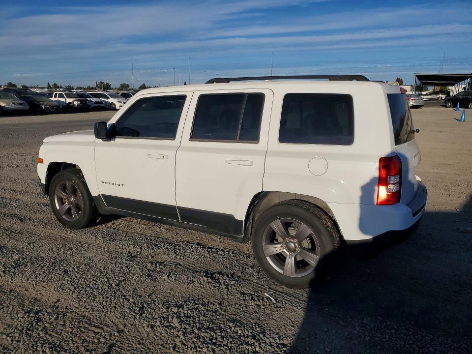 Photo 2 from auction – 2015 JEEP PATRIOT with VIN 1C4NJPFA6FD399400
