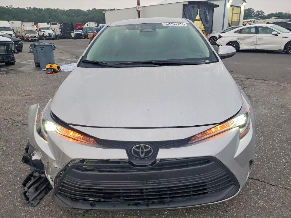 Photo 5 from auction – 2026 TOYOTA COROLLA with VIN 5YFB4MDE9TP462965