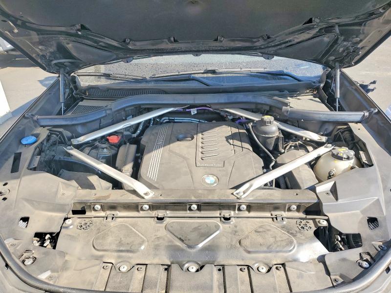 Photo 12 from auction – 2021 BMW X5 with VIN 5UXCR6C00M9F45975