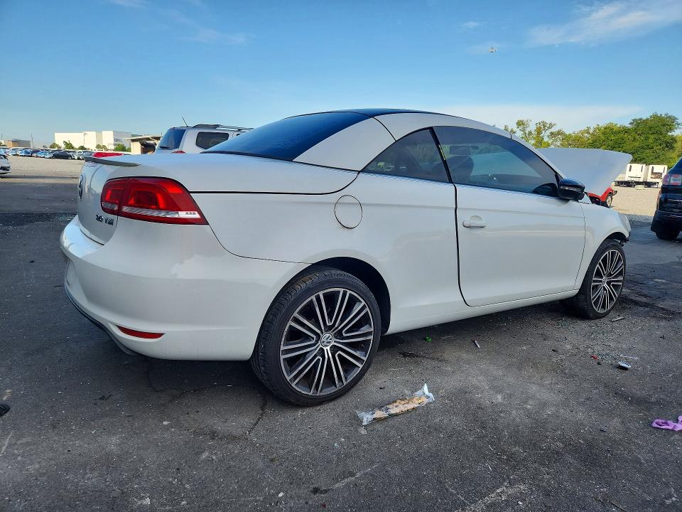 Zdjęcie 3 z aukcji – 2014 VOLKSWAGEN EOS z VIN WVWBW8AH9EV006125