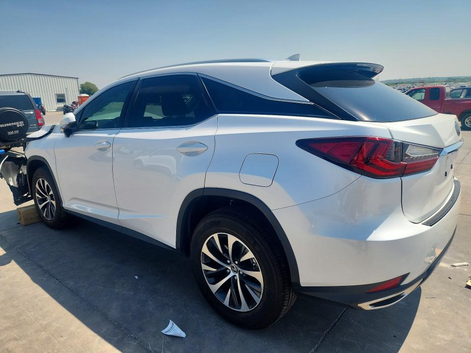 Photo 2 from auction – 2022 LEXUS RX with VIN 2T2HZMAA2NC256656