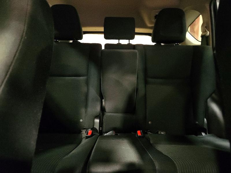 Photo 10 from auction – 2018 TOYOTA RAV4 with VIN JTMBFREV8JJ219235