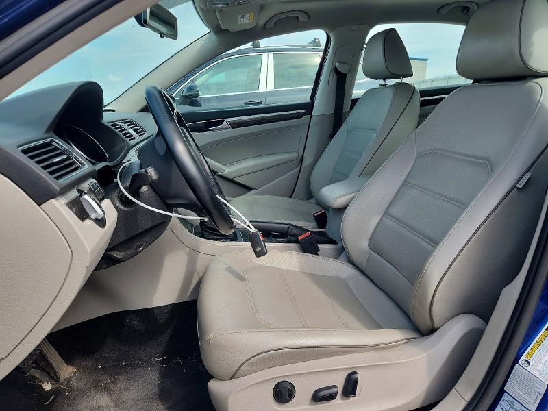 Photo 7 from auction – 2016 VOLKSWAGEN PASSAT with VIN 1VWBT7A34GC055283
