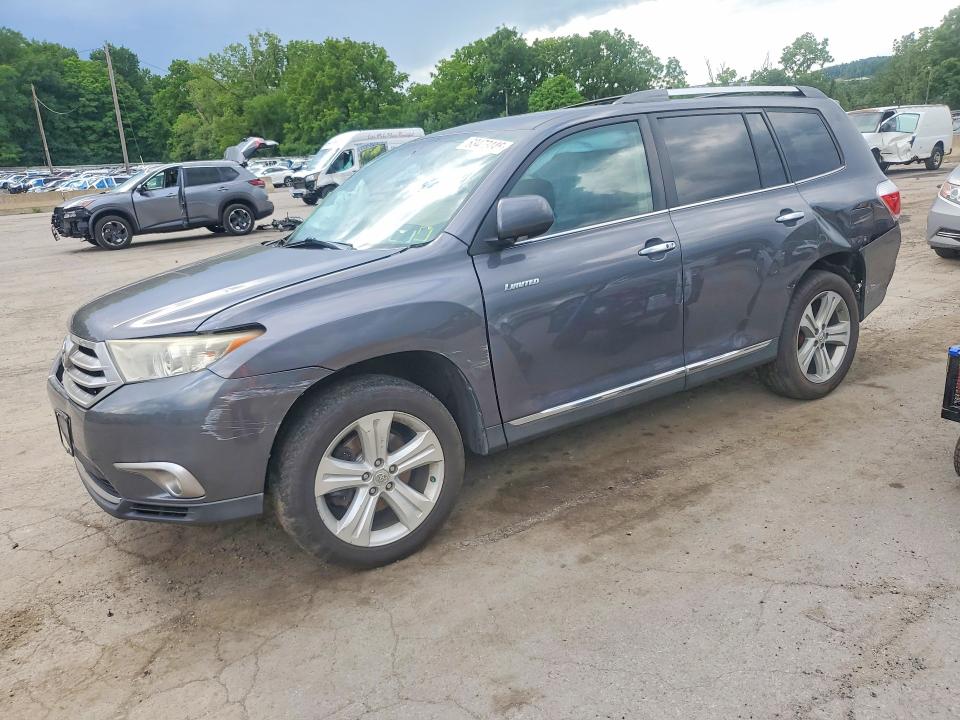 TOYOTA HIGHLANDER 2011 with VIN 5TDDK3EH5BS080990 - Photo from auction