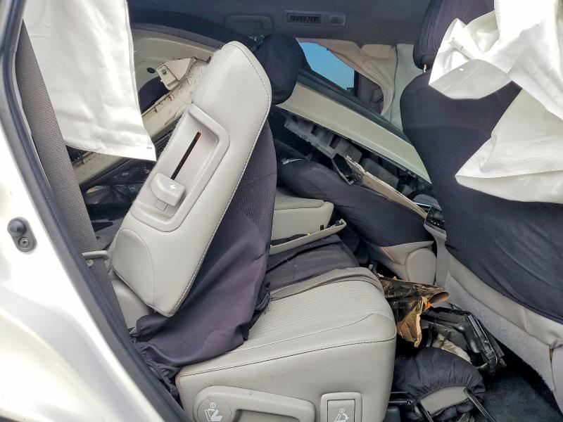 Photo 10 from auction – 2019 TOYOTA HIGHLANDER with VIN 5TDBZRFH2KS734719