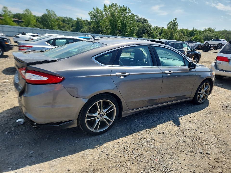 Photo 3 from auction – 2013 FORD FUSION with VIN 3FA6P0D97DR210220