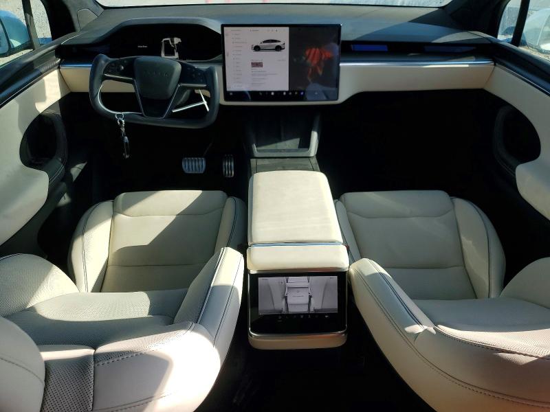 Photo 8 from auction – 2022 TESLA MODEL X with VIN 7SAXCBE63NF349390