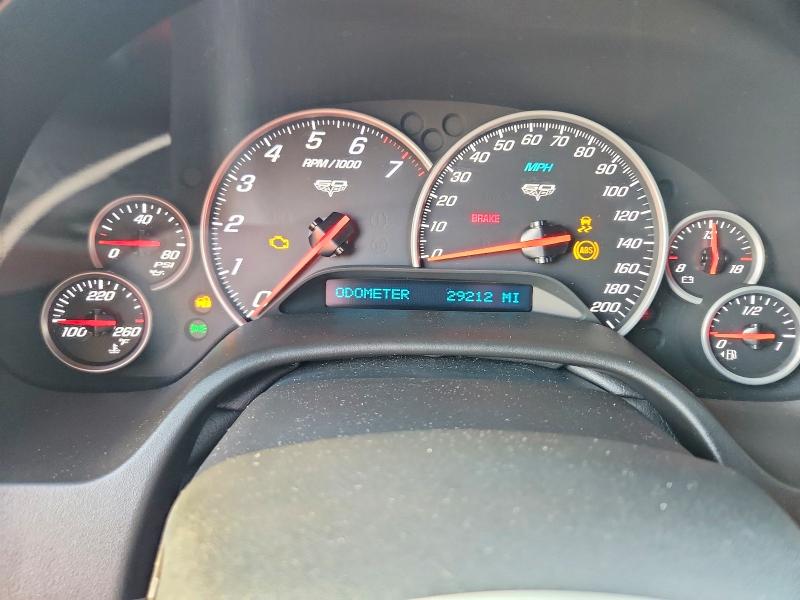 Photo 9 from auction – 2013 CHEVROLET CORVETTE with VIN 1G1YV2DW2D5107969