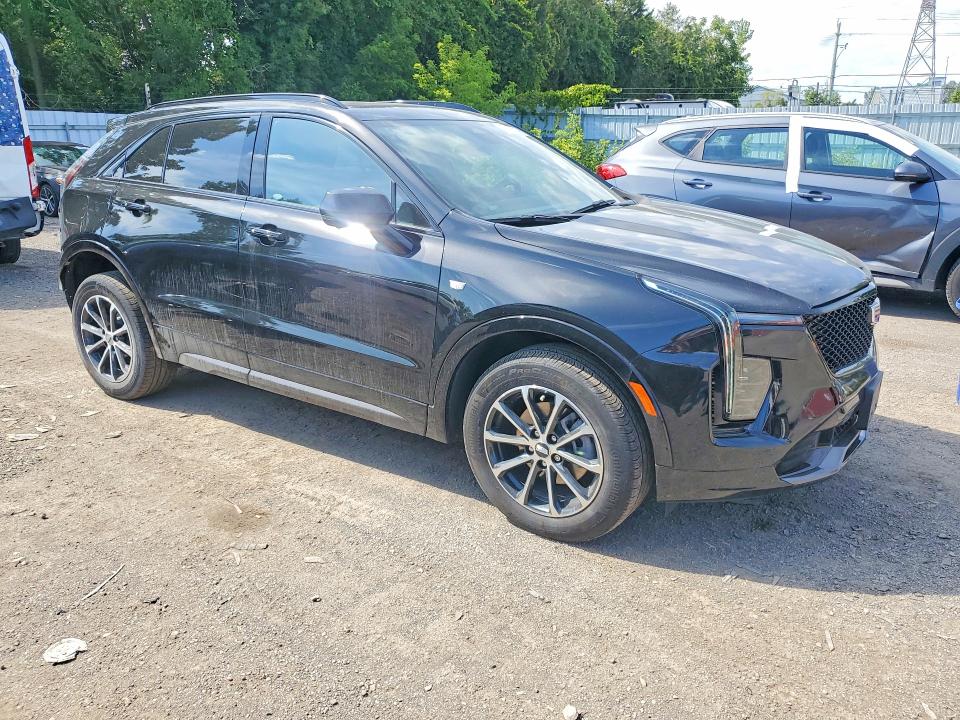 Снимка 4 от търг – 2025 CADILLAC XT4 с VIN 1GYFZFR49SF158923