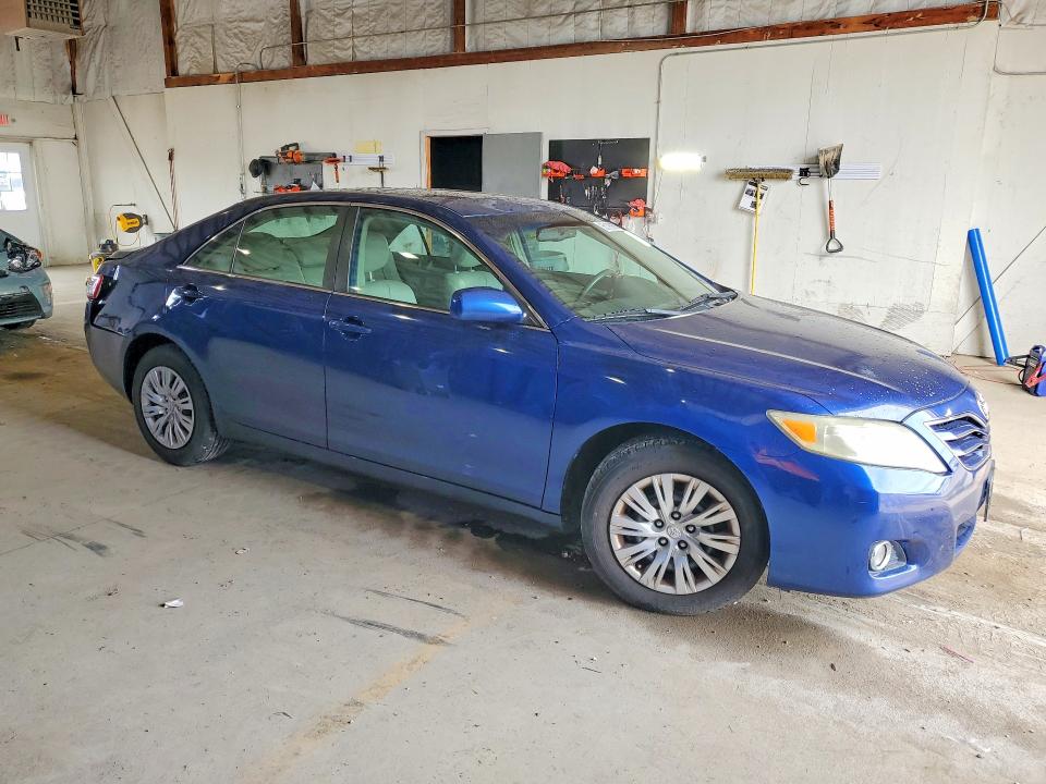 Photo 4 from auction – 2011 TOYOTA CAMRY with VIN 4T1BF3EK4BU719925
