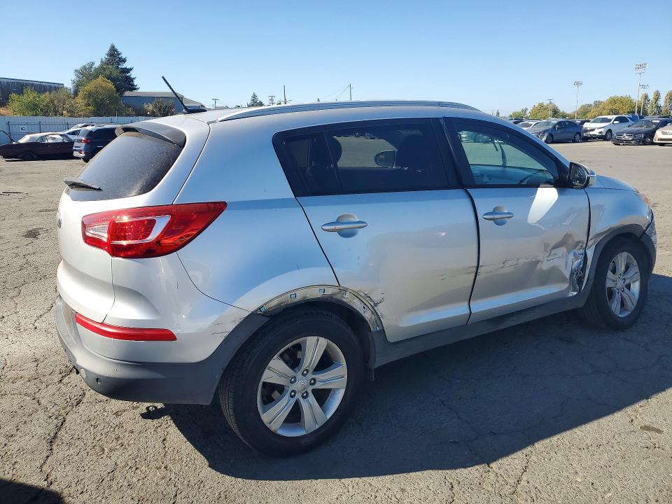 Photo 3 from auction – 2013 KIA SPORTAGE with VIN KNDPB3A2XD7430206