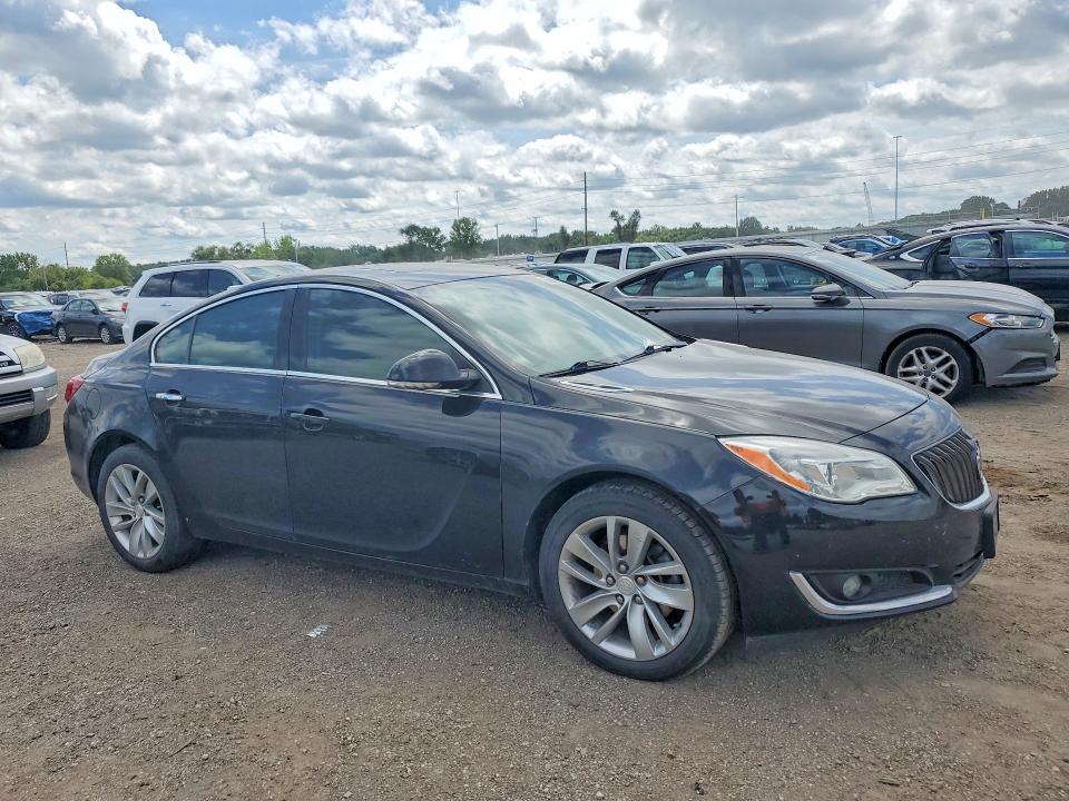 Photo 4 from auction – 2014 BUICK REGAL with VIN 2G4GL5EX1E9205621