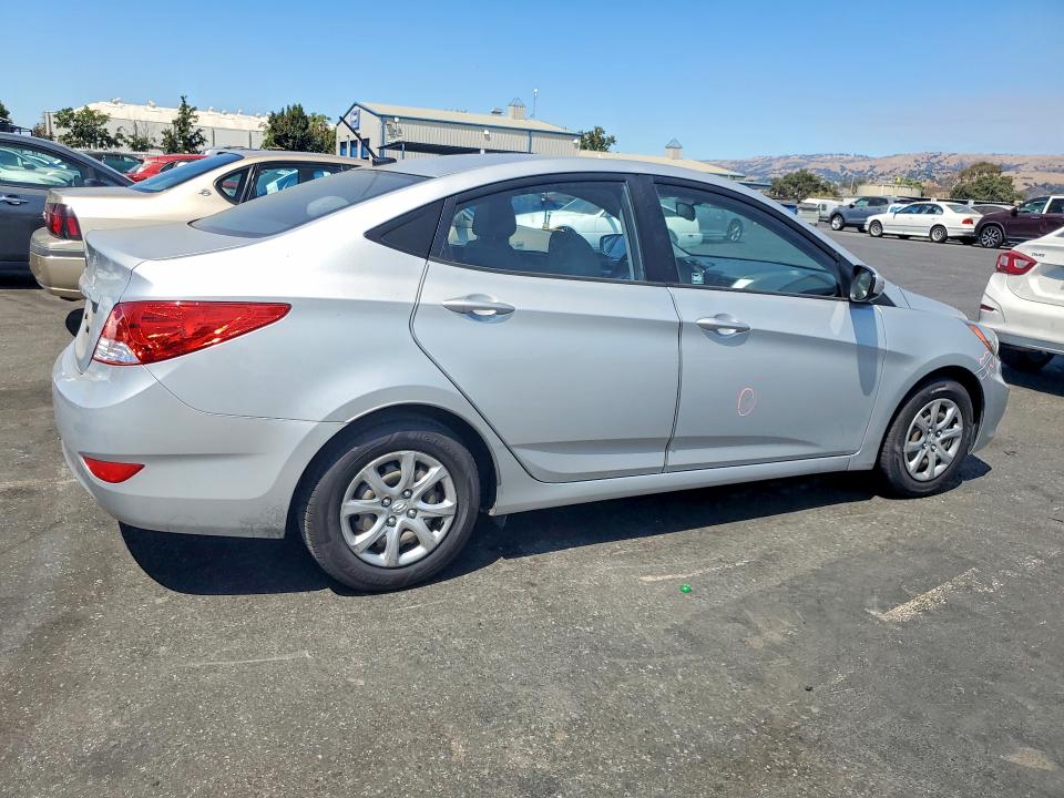 Photo 3 from auction – 2014 HYUNDAI ACCENT with VIN KMHCT4AE2EU767737