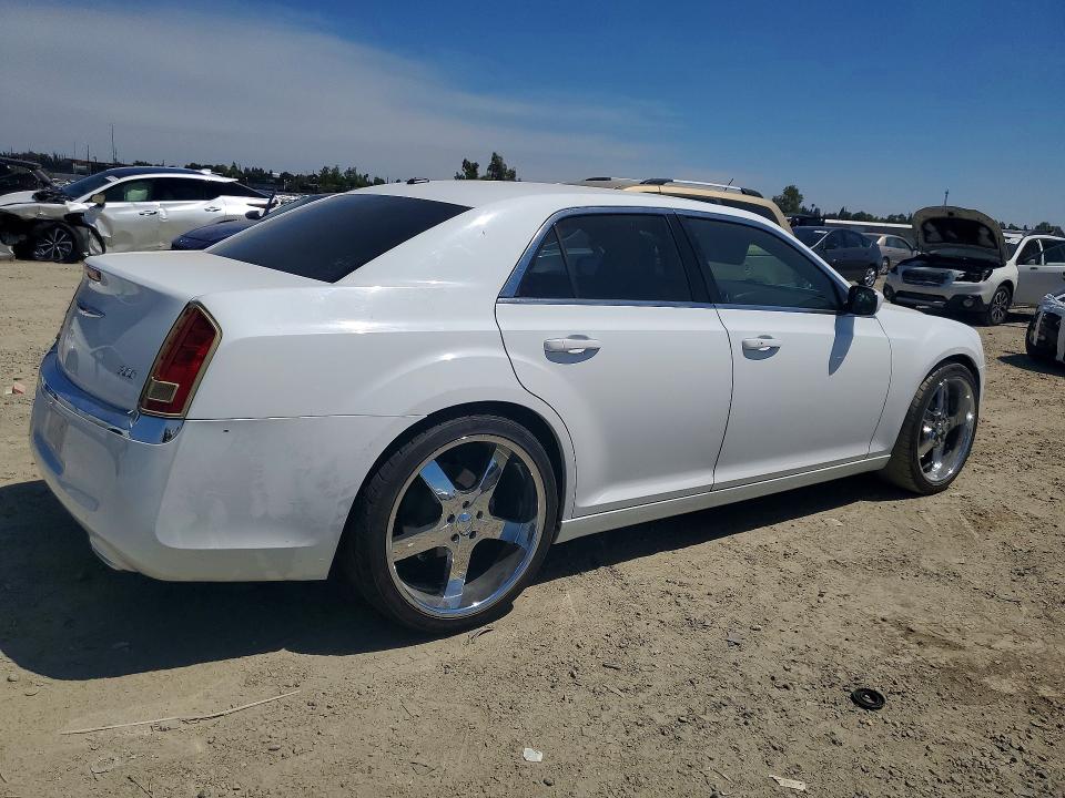 Photo 3 from auction – 2012 CHRYSLER 300 with VIN 2C3CCAAG0CH116616