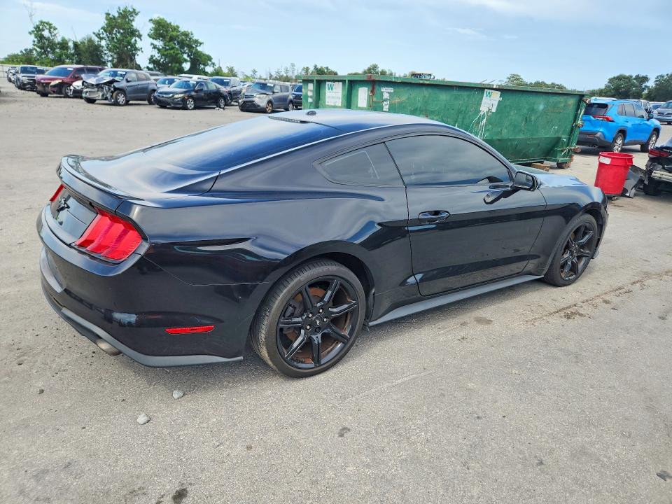Photo 3 from auction – 2019 FORD MUSTANG with VIN 1FA6P8TH2K5117077