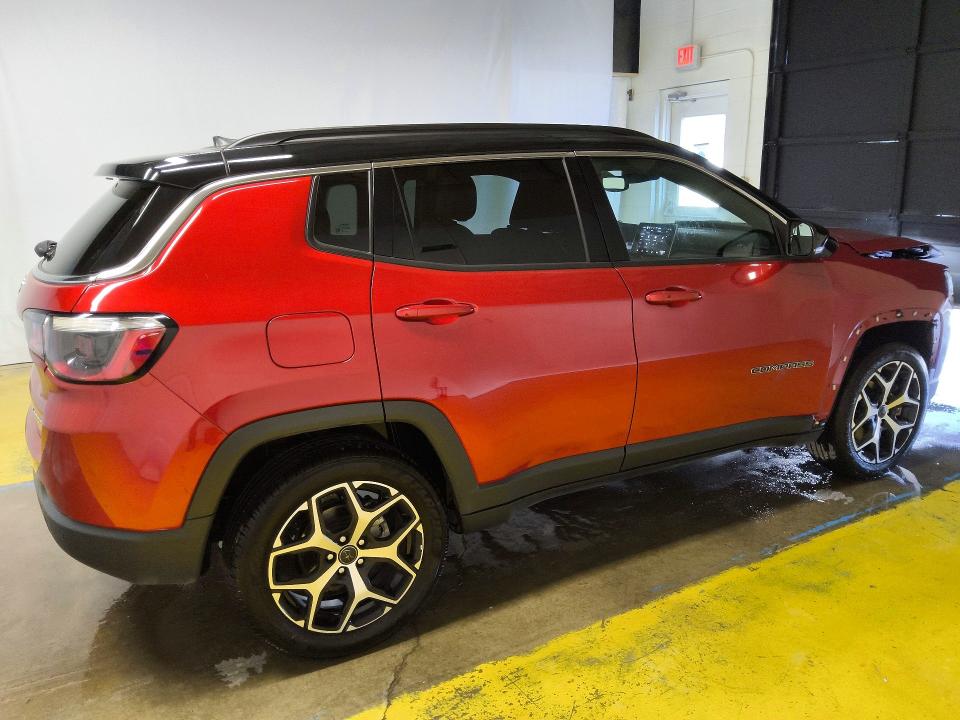 Photo 3 from auction – 2025 JEEP COMPASS with VIN 3C4NJDCN3ST511399