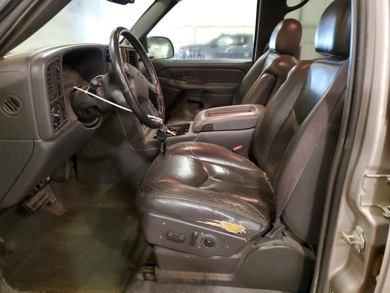 Photo 7 from auction – 2004 CHEVROLET SILVERADO with VIN 2GCEK13T341306261