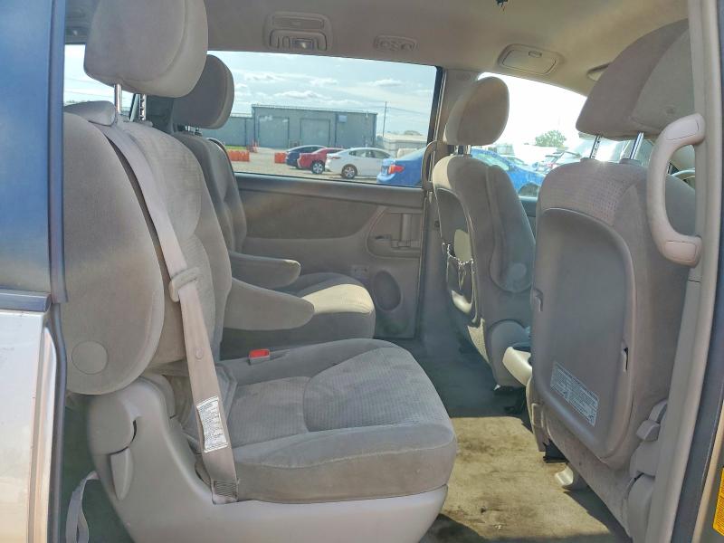 Photo 11 from auction – 2009 TOYOTA SIENNA with VIN 5TDZK23C19S266009