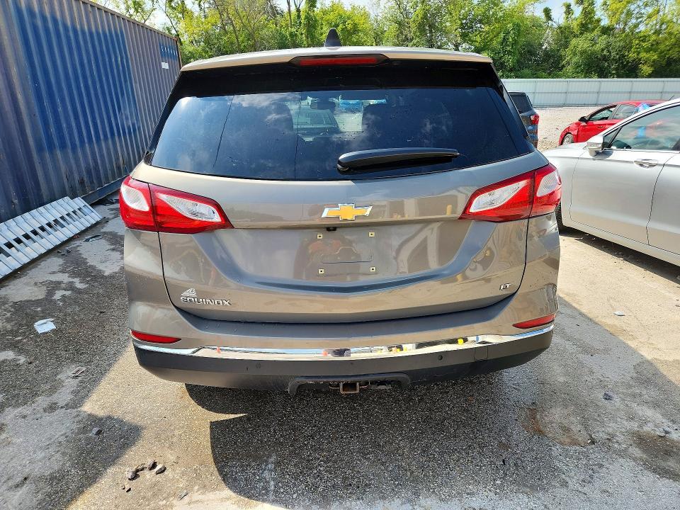 Photo 6 from auction – 2018 CHEVROLET EQUINOX with VIN 3GNAXJEV7JS613213