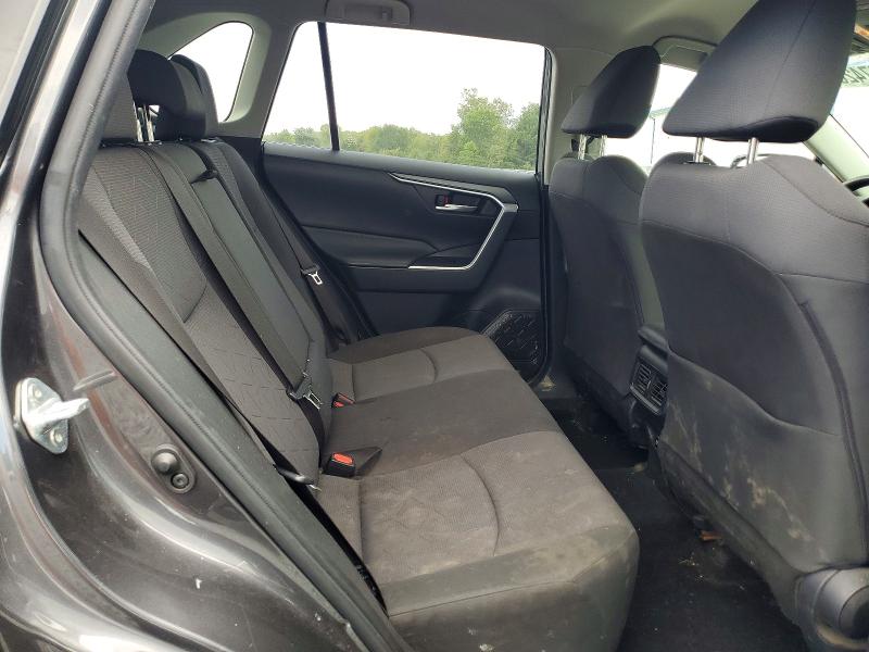 Photo 11 from auction – 2020 TOYOTA RAV4 with VIN JTMP1RFV0LJ027815