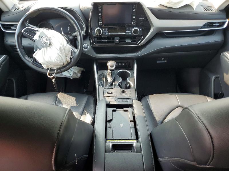 Photo 8 from auction – 2021 TOYOTA HIGHLANDER with VIN 5TDGZRBHXMS543290