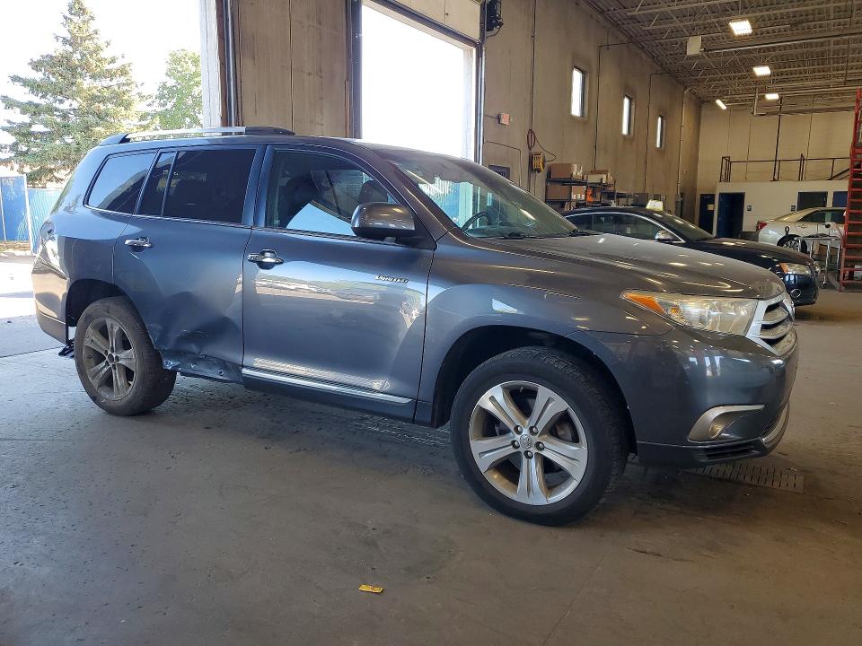 Photo 4 from auction – 2013 TOYOTA HIGHLANDER with VIN 5TDDK3EH1DS246733