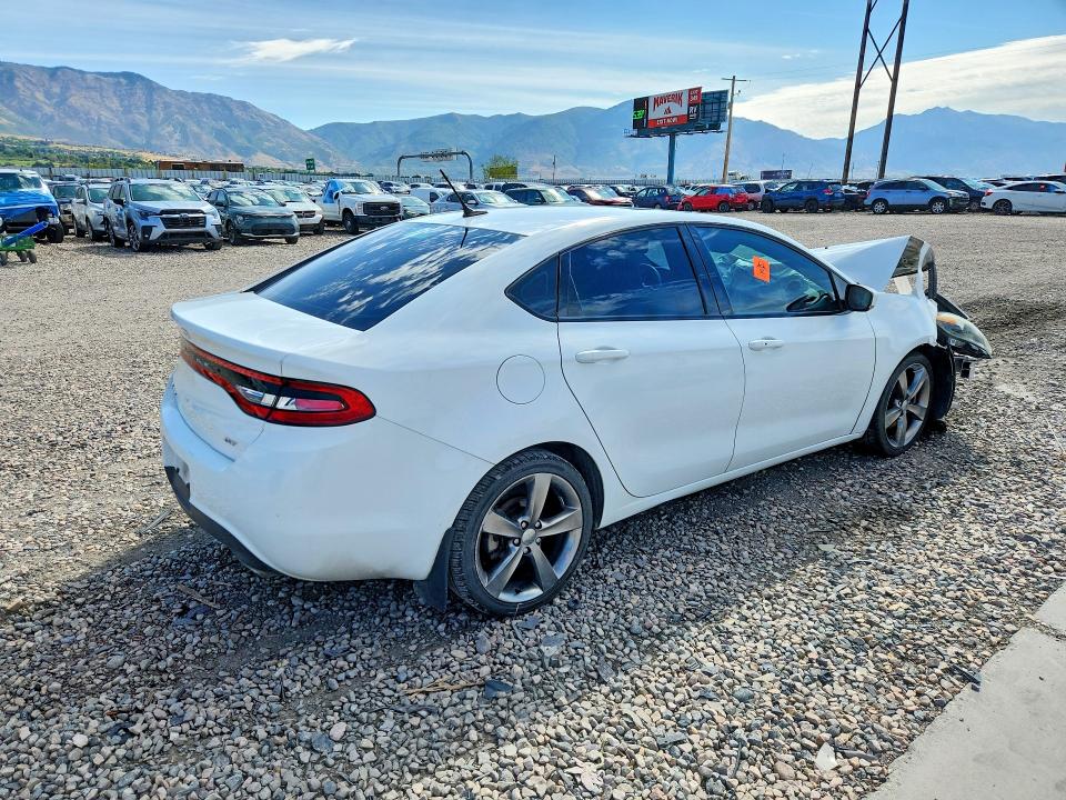 Photo 3 from auction – 2016 DODGE DART with VIN 1C3CDFEB2GD585198