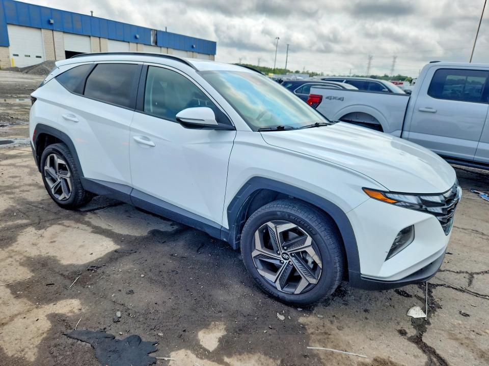 Photo 4 from auction – 2023 HYUNDAI TUCSON with VIN 5NMJFCAE9PH291932