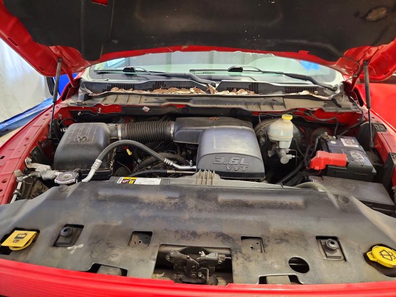 Photo 11 from auction – 2016 RAM 1500 with VIN 1C6RR6FG7GS174951