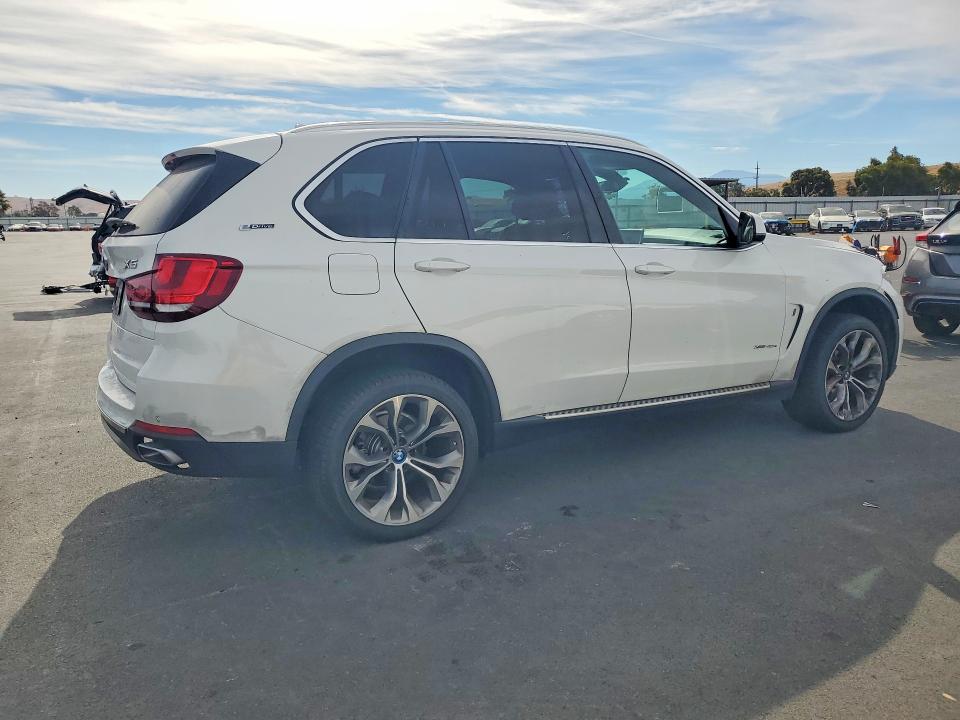 Photo 3 from auction – 2018 BMW X5 with VIN 5UXKT0C58J0V99995