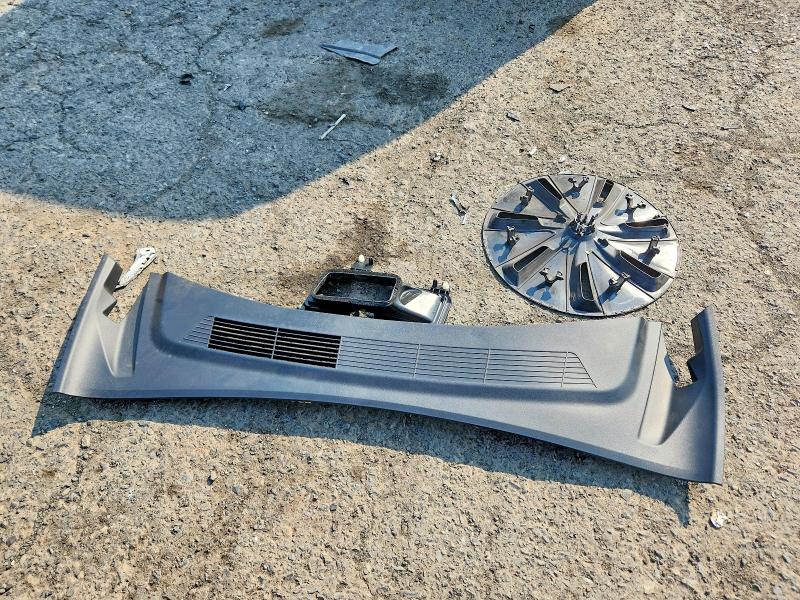 Zdjęcie 12 z aukcji – 2025 TESLA MODEL 3 z VIN 5YJ3E1EA7SF986234