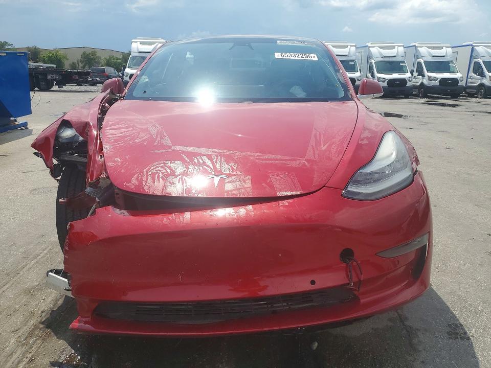 Photo 5 from auction – 2018 TESLA MODEL 3 with VIN 5YJ3E1EA2JF153987