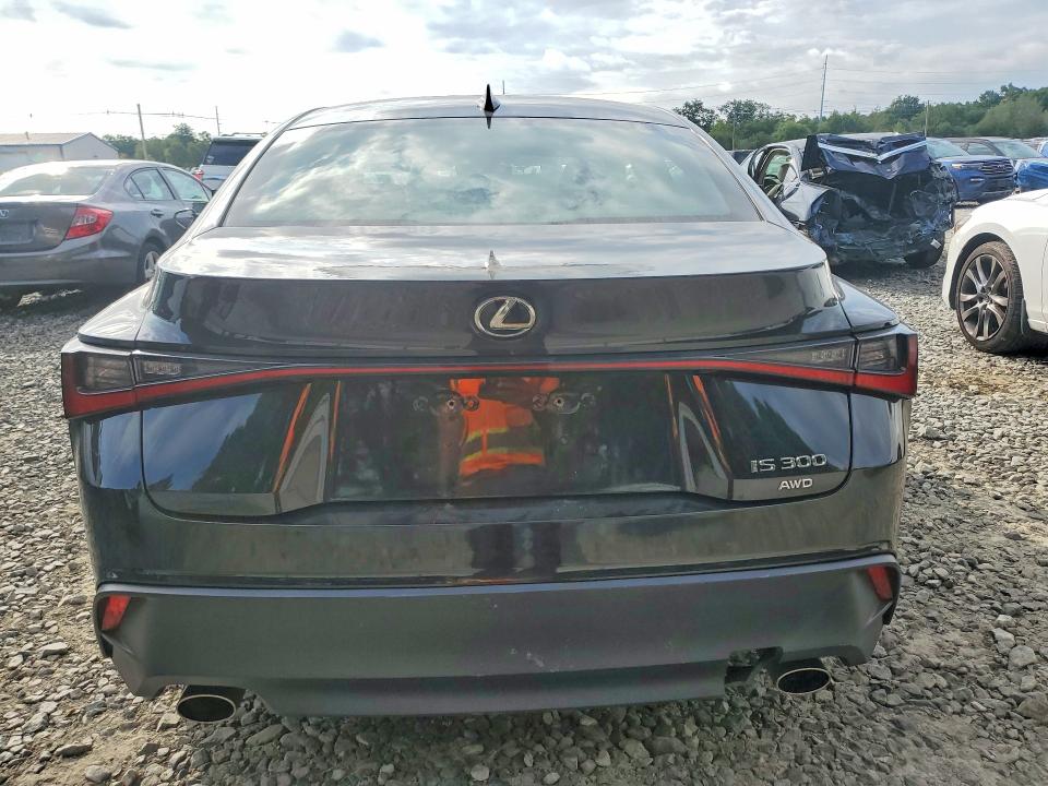 Photo 6 from auction – 2021 LEXUS IS with VIN JTHC81F23M5046224
