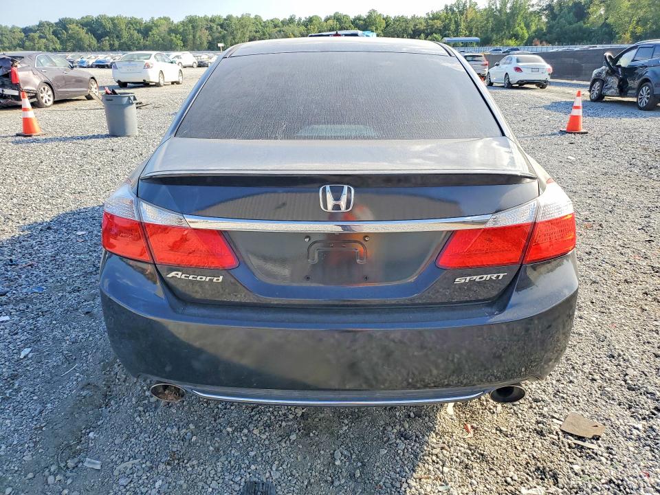 Фото 6 с аукциона – 2015 HONDA ACCORD с VIN 1HGCR2F59FA263870