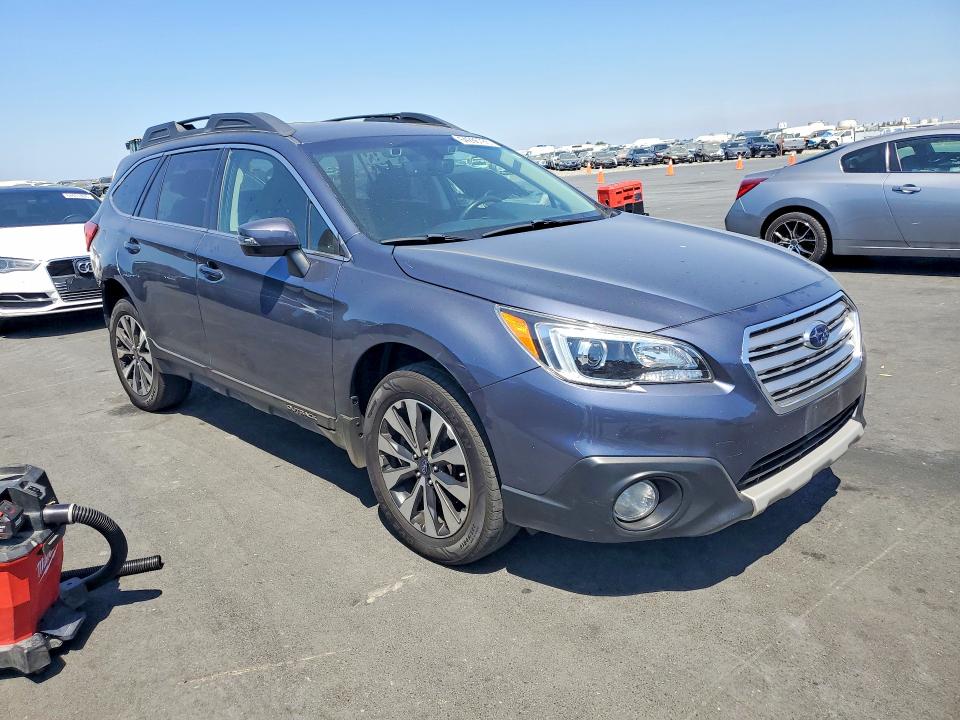 Photo 4 from auction – 2017 SUBARU OUTBACK with VIN 4S4BSANC8H3355869