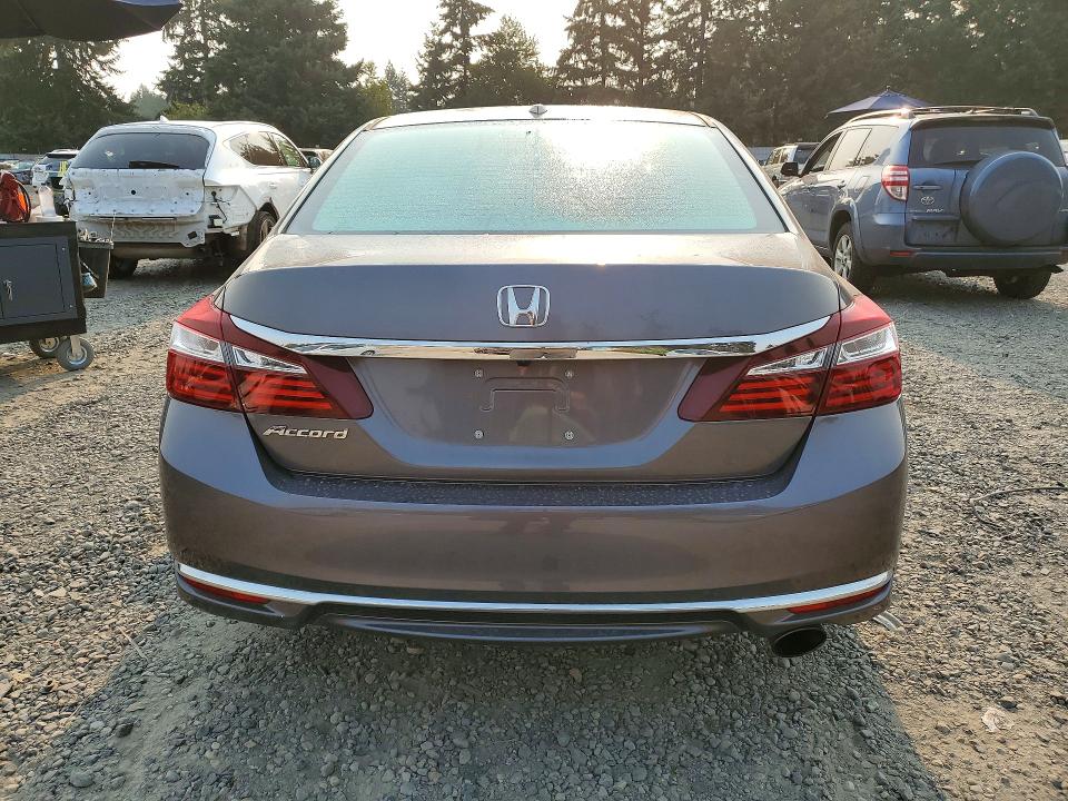 Photo 6 from auction – 2016 HONDA ACCORD with VIN 1HGCR2F79GA206085