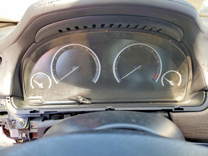 Photo 9 from auction – 2013 BMW 750 with VIN WBAYE8C5XDD132205