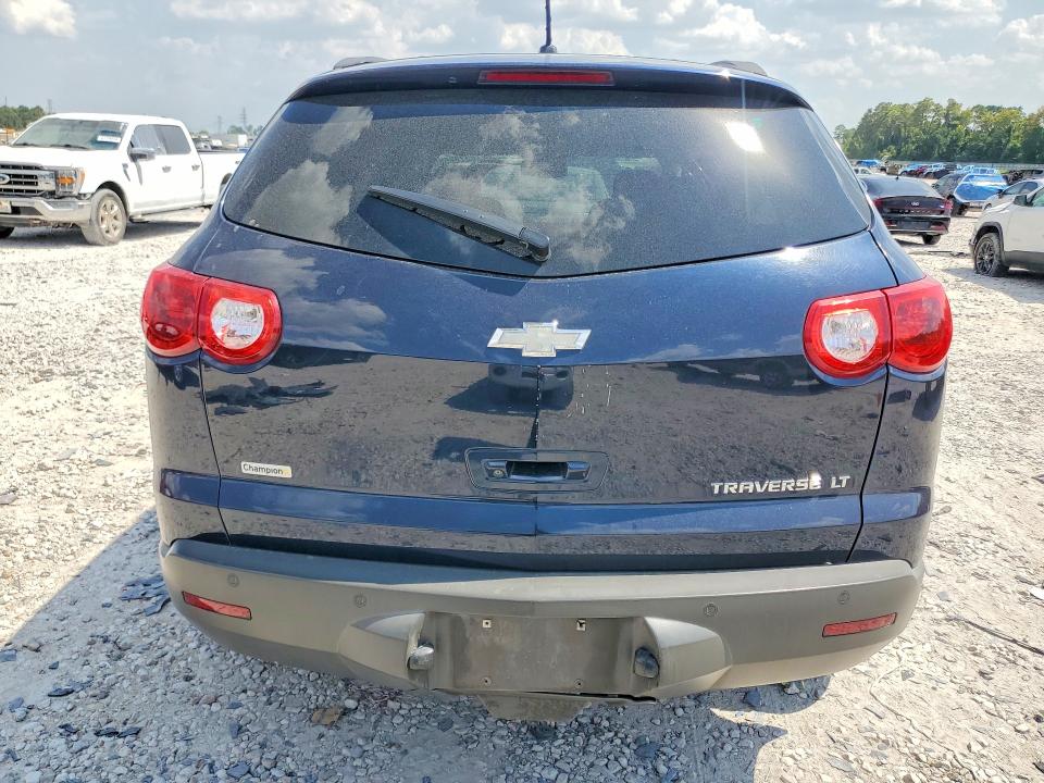 Photo 6 from auction – 2010 CHEVROLET TRAVERSE with VIN 1GNLRFED7AJ266233