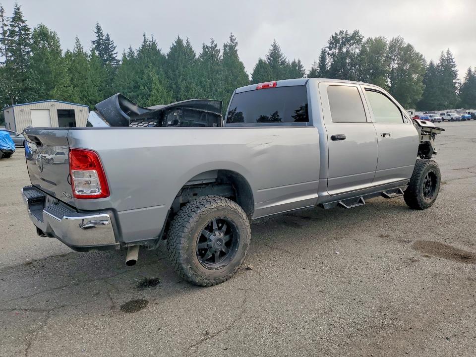 Photo 3 from auction – 2021 RAM 2500 with VIN 3C6UR5HJ5MG669116