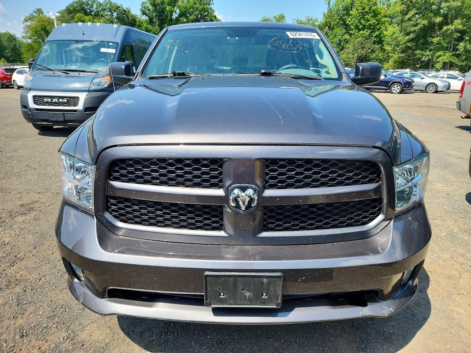 Photo 5 from auction – 2018 RAM 1500 with VIN 1C6RR7FG2JS137321