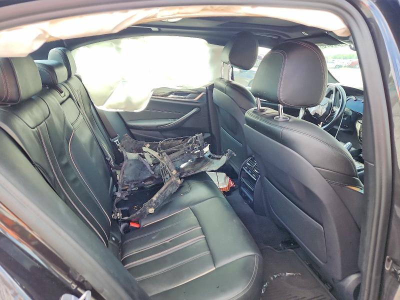 Photo 10 from auction – 2019 BMW 540 with VIN WBAJE5C52KWE66457